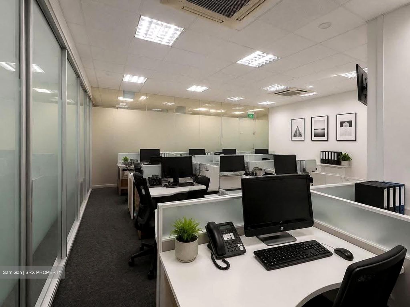 The Mezzo (D12), Office #625432041